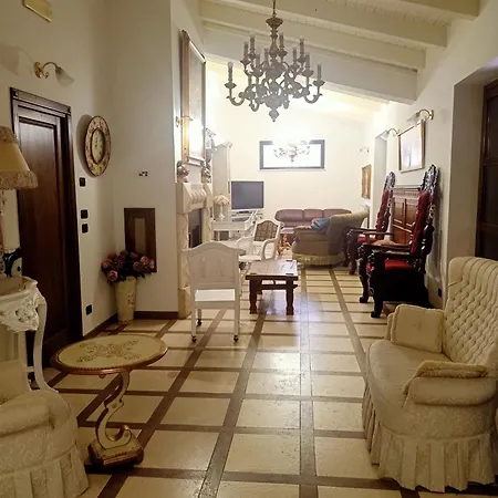 Felicitas * Martone