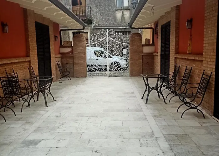 Nyaraló Felicitas *