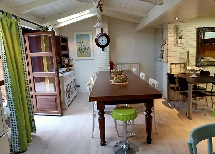 Felicitas Nyaraló Martone